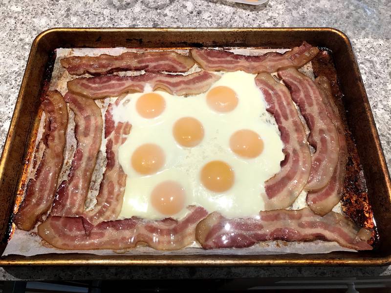 recipe1/None-Crispy_Oven_Bacon_And_Eggs-oven_bacon_eggs.jpg
