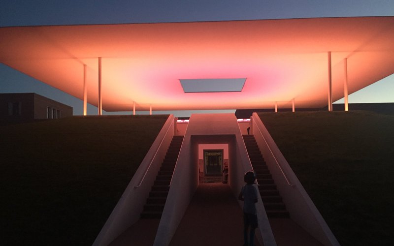 James Turrell "Twilight Epiphany" Skyspace at Rice University Houston Texas